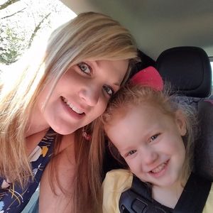 Meet your Posher, Lacey